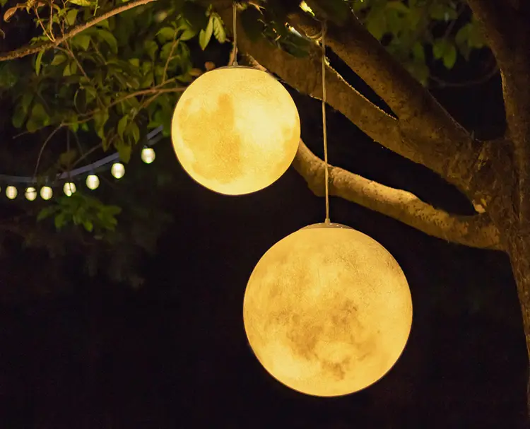 Hanging Outdoor Moon Light 3D crater moon orb lamp strung on garden tree branches for backyard ambient decoration