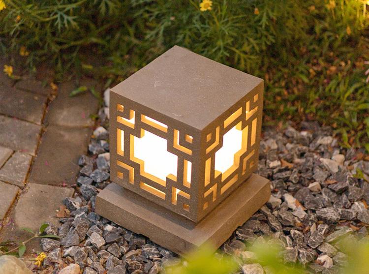 Black Outdoor Post Light, Weather Resistant Exterior Column Lamp for Garden Pathway