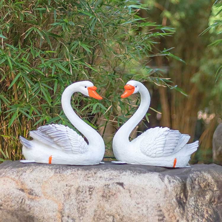 Outdoor Glowing LED Swan Lights – Elevate Garden & Courtyard Illumination 5 outdoor resin glowing led stone lights – elevate garden & courtyard illumination (复制)